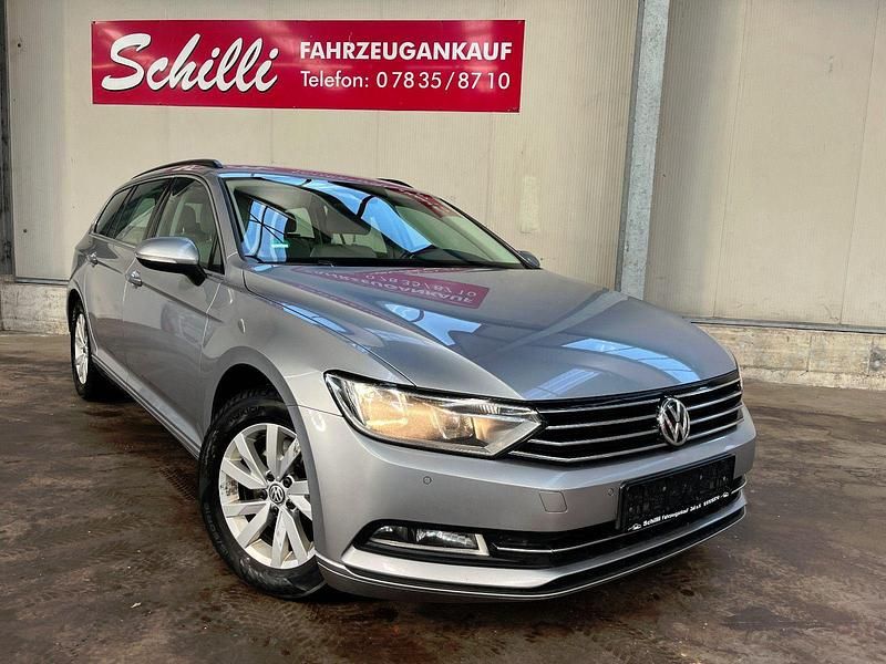 Gebraucht VW Passat Comfortline 150 PS (110 kW) 2019 Silber Kombi