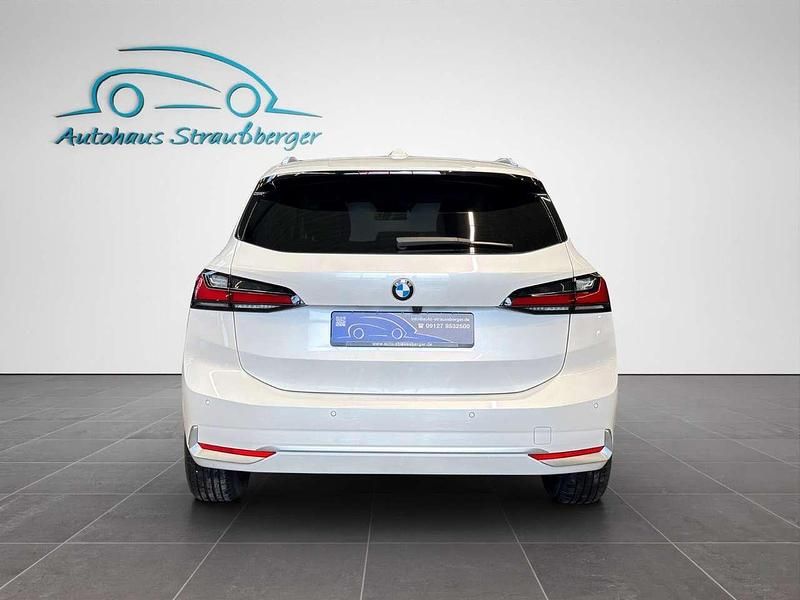Gebraucht BMW 218 Luxury Line 136 PS (100 kW) 2024 Mineralweiss Van / Kleinbus