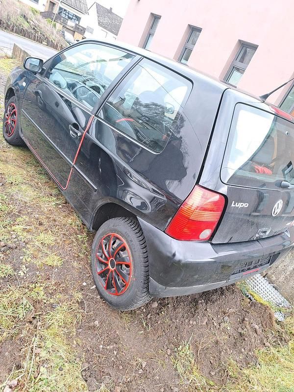 Gebraucht VW Lupo 50 PS (36 kW) 2003 Schwarz Kleinwagen