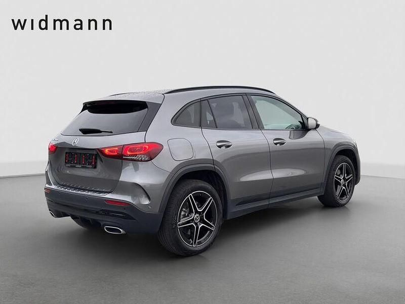 Gebraucht Mercedes GLA250 AMG 218 PS (160 kW) 2022 Metalliclack mountaingrau SUV