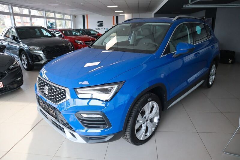 Blau Gebraucht 2024 Seat Ateca Xperience SUV | 30.450 € (Fairer Preis) - Bild 1/4