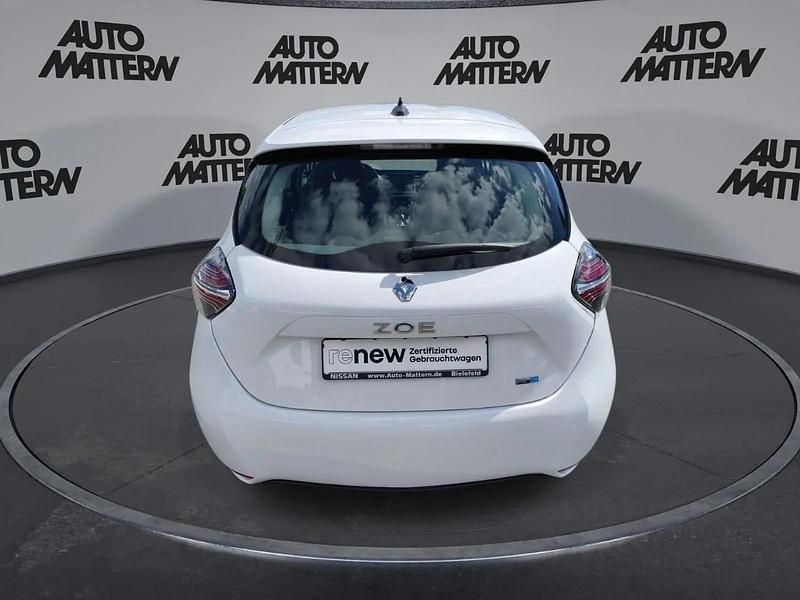 Gebraucht Renault Zoe 37 kW (51 PS) 2021 Weiß Kleinwagen