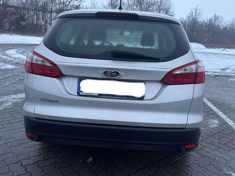 Gebraucht Ford Focus Trend 105 PS (77 kW) 2014 Kombi