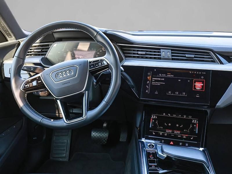 Gebraucht Audi Q8 e-tron 250 kW (340 PS) 2024 Grau SUV