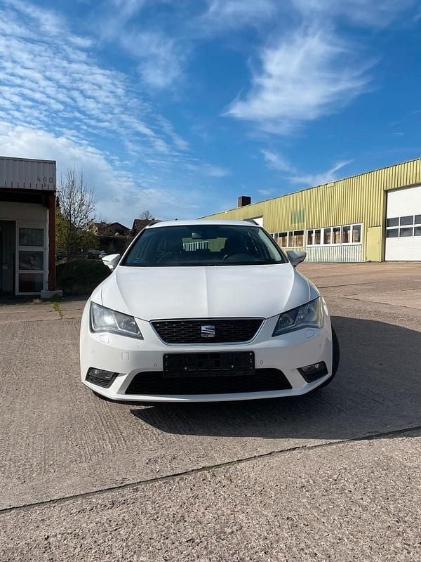 Usata Seat Leon 105 CV (77 kW) 2015 Bianco Station wagon