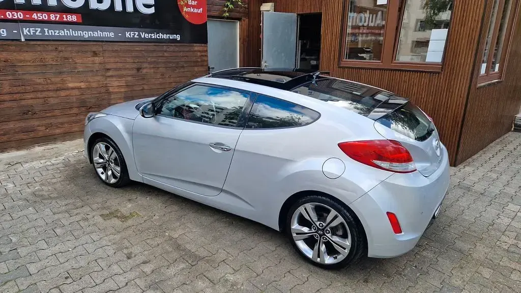 Gebraucht Hyundai Veloster 140 PS (102 kW) 2012 Grau Kleinwagen