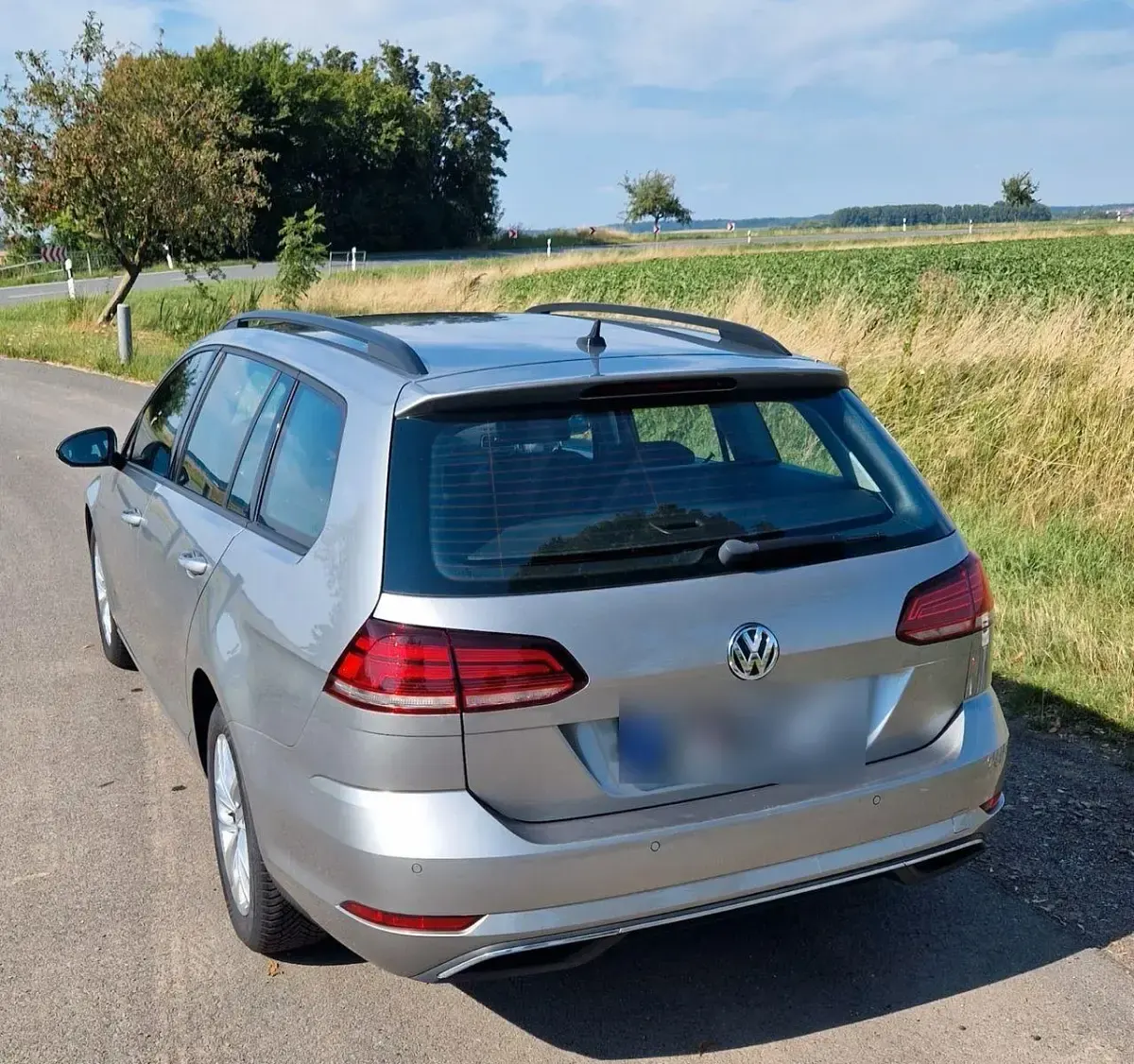 Gebraucht VW Golf VII Comfortline 116 PS (85 kW) 2019 Silber Kombi