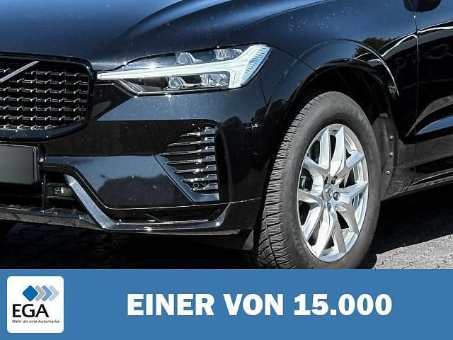 Gebraucht Volvo XC60 Plus 197 PS (144 kW) 2023 Schwarz metallic SUV