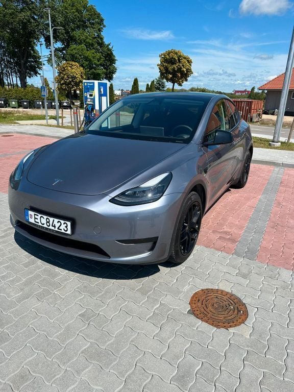 Gebraucht 2024 Tesla Model Y Long Range SUV | 32.500 € (Superpreis) - Bild 1/4