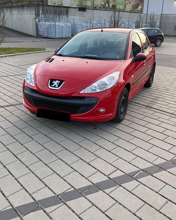 Gebraucht Peugeot 206 73 PS (53 kW) 2009 Rot Limousine