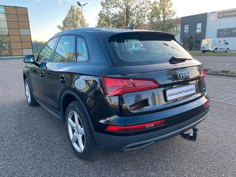 Używany Audi Q5 231 KM (169 kW) 2019 Czarny SUV