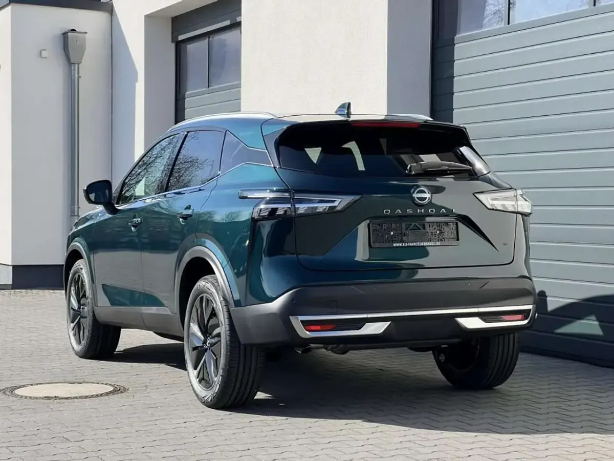 Neu Nissan Qashqai Tekna 158 PS (116 kW) 2026 Metallic gegen aufpreis SUV
