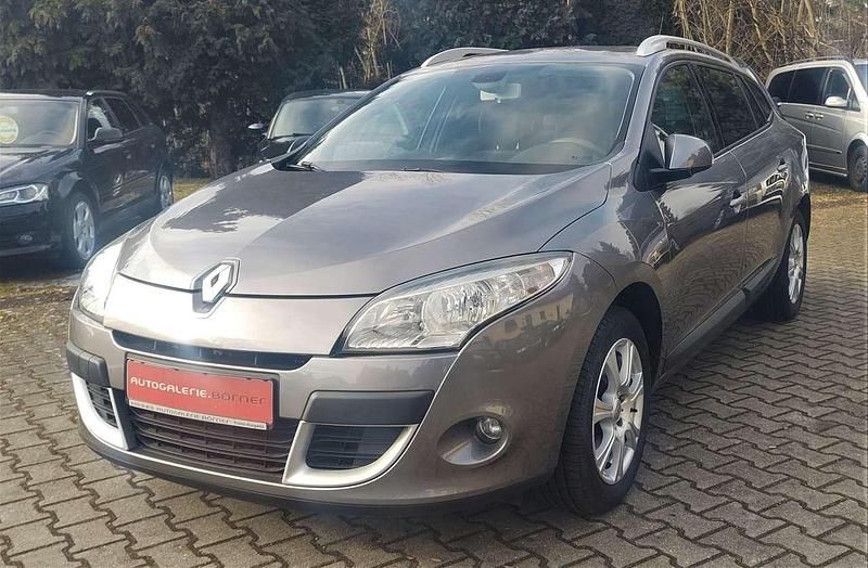 Gebraucht Renault Mégane GrandTour 110 PS (80 kW) 2009 Grau Kombi