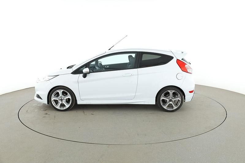 Gebraucht Ford Fiesta ST 2017 Weiß Limousine