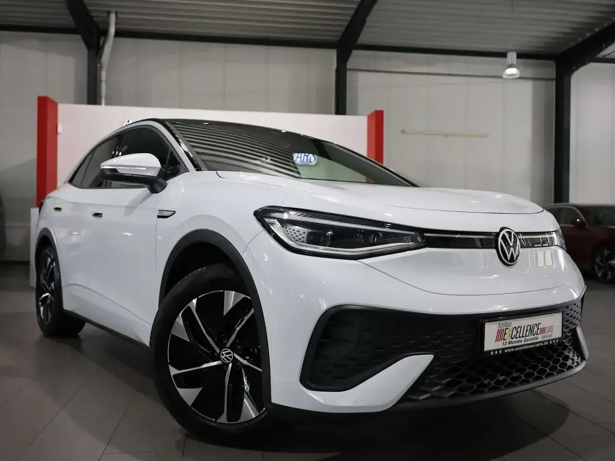 Gebraucht VW ID.5 Pro Performance 150 kW (204 PS) 2023 Weiß SUV
