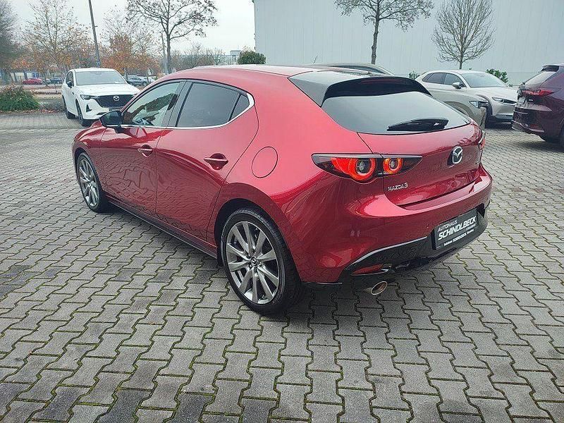 Gebraucht Mazda 3 Exclusive-Line 186 PS (136 kW) 2024 Soul red crystal m (metallic) Limousine