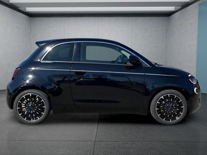 Gebraucht Fiat 500e La Prima 86 kW (118 PS) 2025 Schwarz Kleinwagen