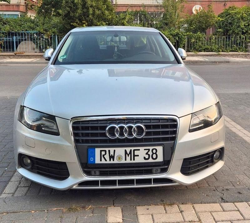 Gebraucht Audi A4 Ambiente 163 PS (119 kW) 2008 Silber Limousine