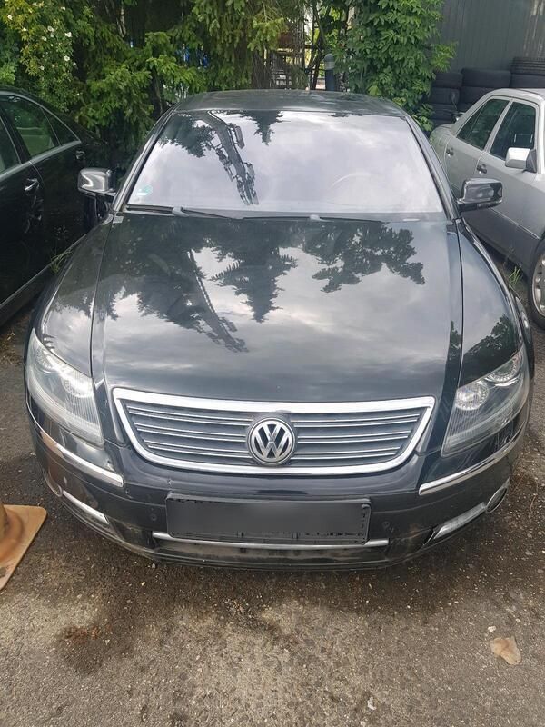 Schwarz Gebraucht 2005 VW Phaeton Limousine | 3.666 € - Bild 1/4