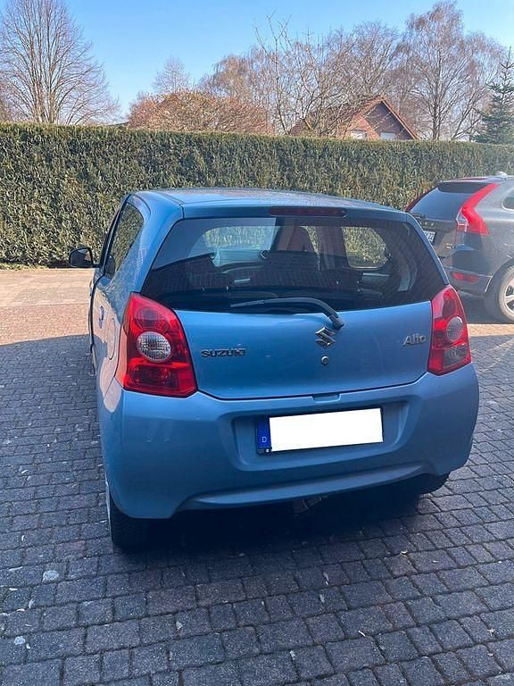 Gebraucht Suzuki Alto 68 PS (50 kW) 2012 Blau Kleinwagen