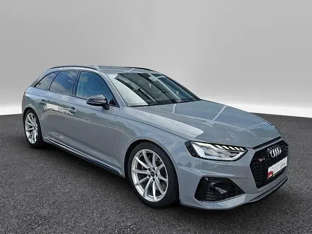 Gebraucht Audi RS4 Design 450 PS (330 kW) 2024 Nardograu Kombi