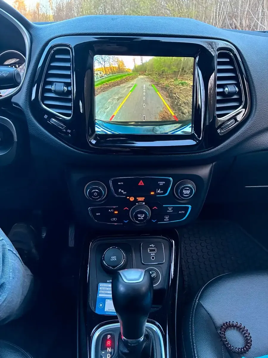 Gebraucht Jeep Compass Night Eagle 140 PS (102 kW) 2019 Schwarz SUV