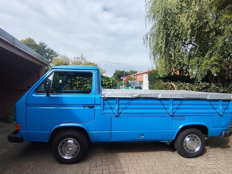 Blau Gebraucht 1990 VW T3 Van | 13.990 € - Bild 1/4