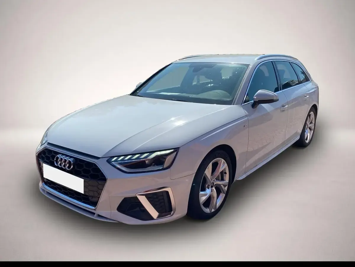 Gebraucht Audi A4 S-Line 204 PS (150 kW) 2024 Manufacturer Kombi