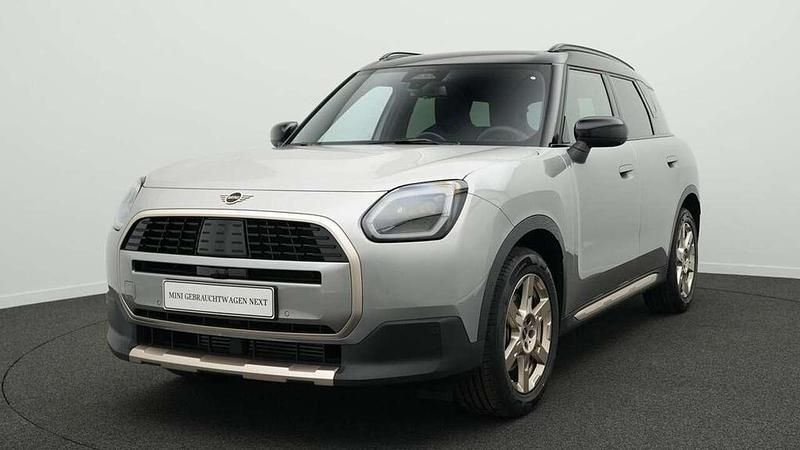 Grau Gebraucht 2024 Mini Countryman Favoured SUV | 37.134 € (Superpreis) - Bild 1/4
