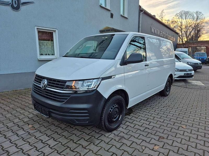 Gebraucht VW Transporter 110 PS (80 kW) 2021 Candyweiß Van
