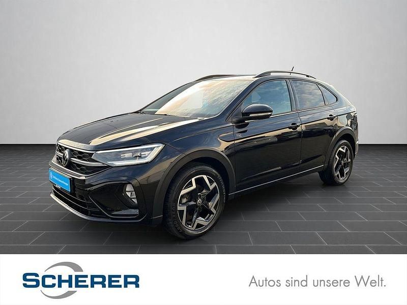 Deep black perleffekt (metallic) Gebraucht 2025 VW Taigo R-line SUV | 24.700 € (Fairer Preis) - Bild 1/4