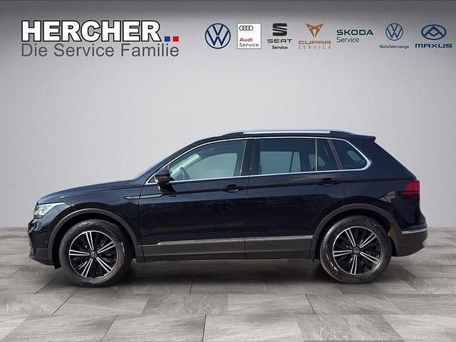 Gebraucht VW Tiguan Elegance 150 PS (110 kW) 2022 Schwarz SUV