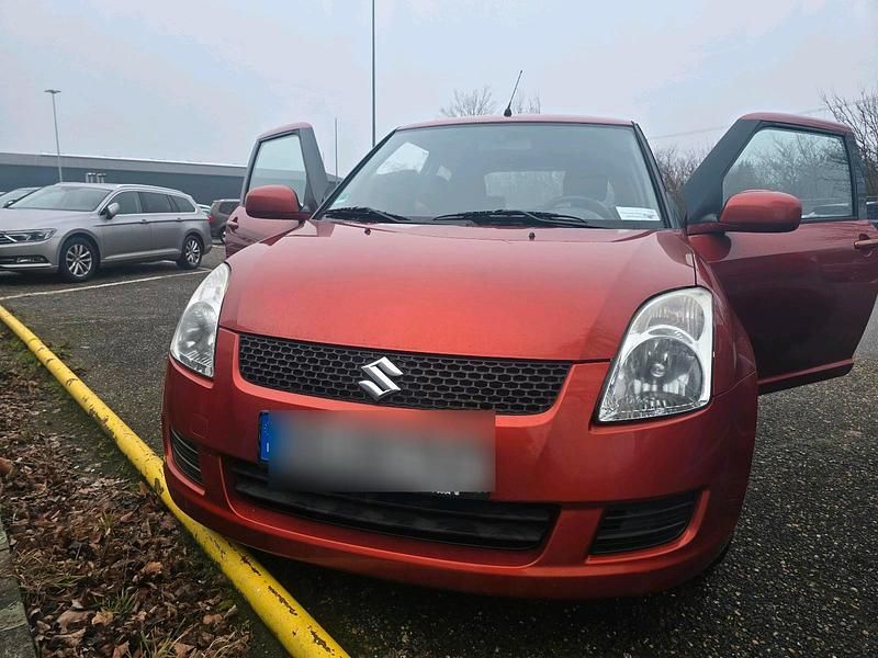 Gebraucht Suzuki Swift 92 PS (67 kW) 2009 Orange Kleinwagen