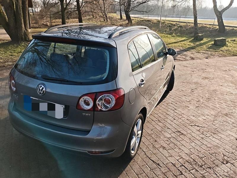 Gebraucht VW Golf Plus Cross Style 86 PS (63 kW) 2011 Grau Van / Kleinbus