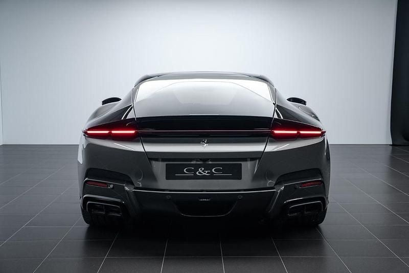 Neu Ferrari 12 Cilindri 829 PS (609 kW) 2025 Grau Coupé