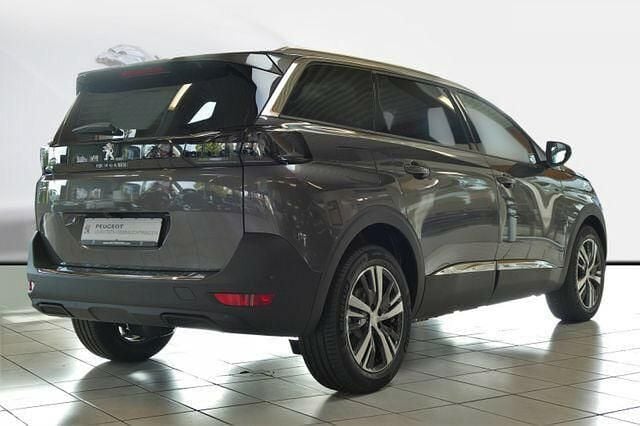 Gebraucht Peugeot 5008 Allure 131 PS (96 kW) 2022 Platinium grau metallic Van / Kleinbus