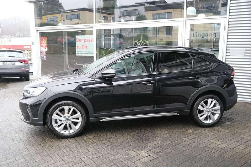 Neu VW Taigo Life 116 PS (85 kW) 2025 Schwarz SUV