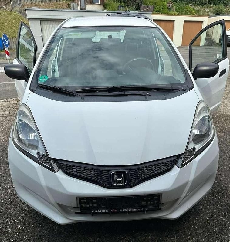 Weiß Gebraucht 2011 Honda Jazz Kleinwagen | 3.750 € (Superpreis) - Bild 1/4