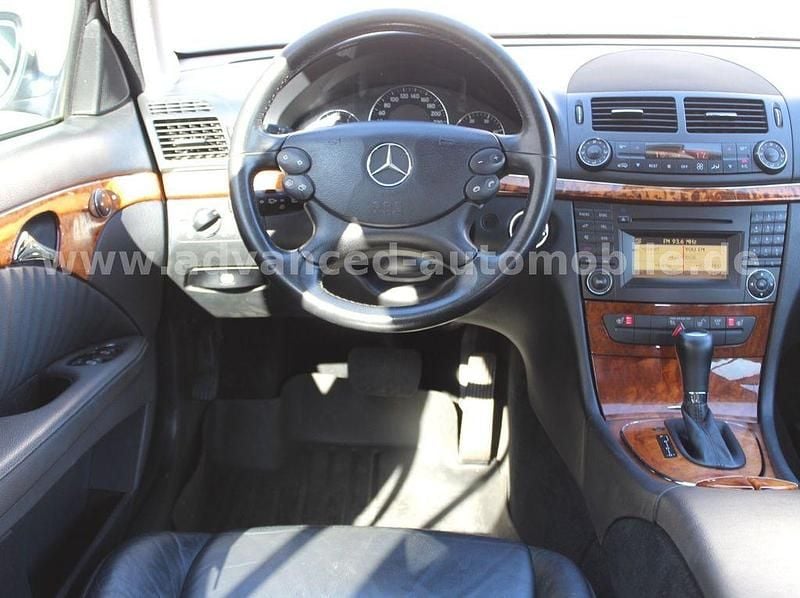 Gebraucht Mercedes E280 Elegance 190 PS (139 kW) 2008 Grau Kombi