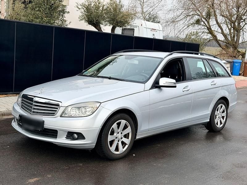 Silber Gebraucht 2009 Mercedes C200 Kombi | 2.600 € (Fairer Preis) - Bild 1/4