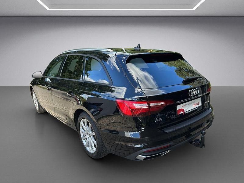 Gebraucht Audi A4 Design 163 PS (119 kW) 2023 Mythosschwarz Kombi