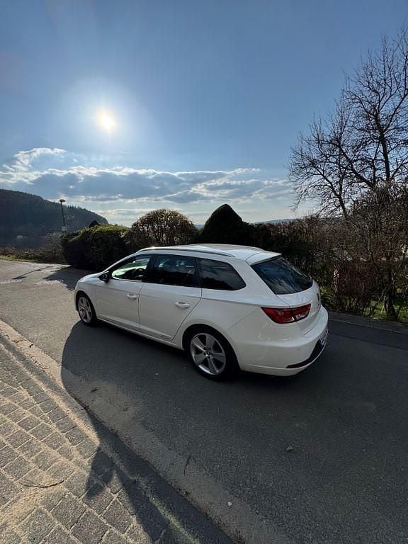 Gebraucht Seat Leon ST FR 125 PS (91 kW) 2014 Weiß Kombi