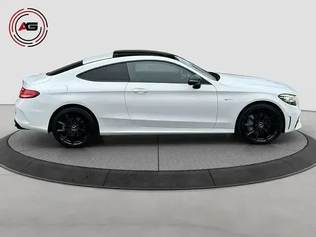 Gebraucht Mercedes C43 AMG AMG 390 PS (286 kW) 2018 Weiß Coupé