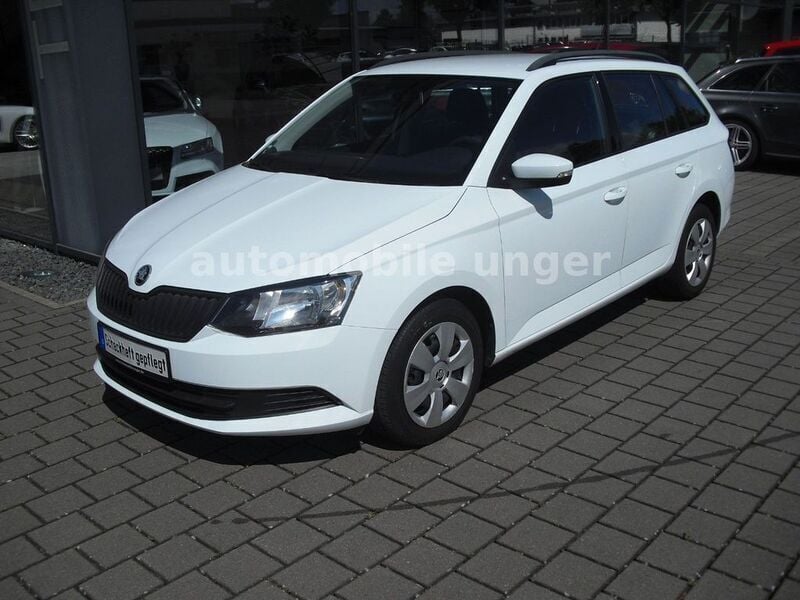 Weiß Gebraucht 2018 Skoda Fabia Cool Plus Kleinwagen | 9.100 € (Fairer Preis) - Bild 1/4