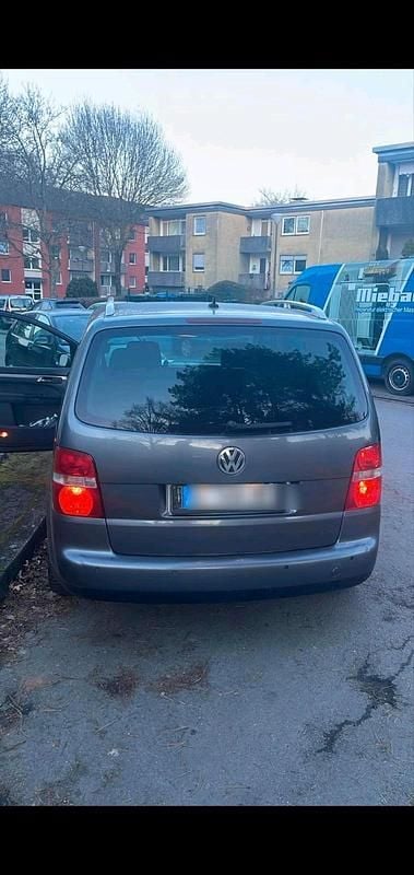 Silber Gebraucht 2005 VW Golf IV Kombi | 2.400 € (Etwas zu teuer) - Bild 1/4