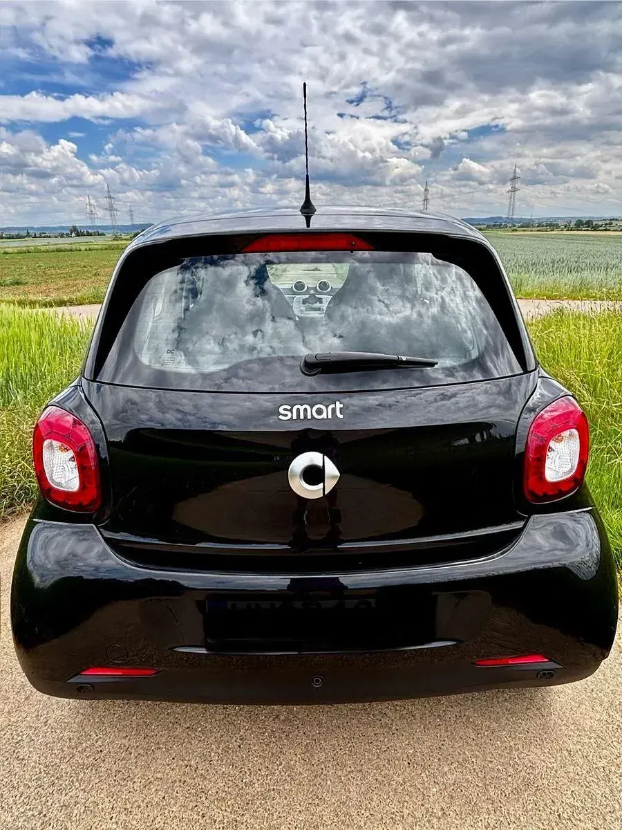 Gebraucht Smart ForFour Passion 71 PS (52 kW) 2017 Schwarz Kleinwagen