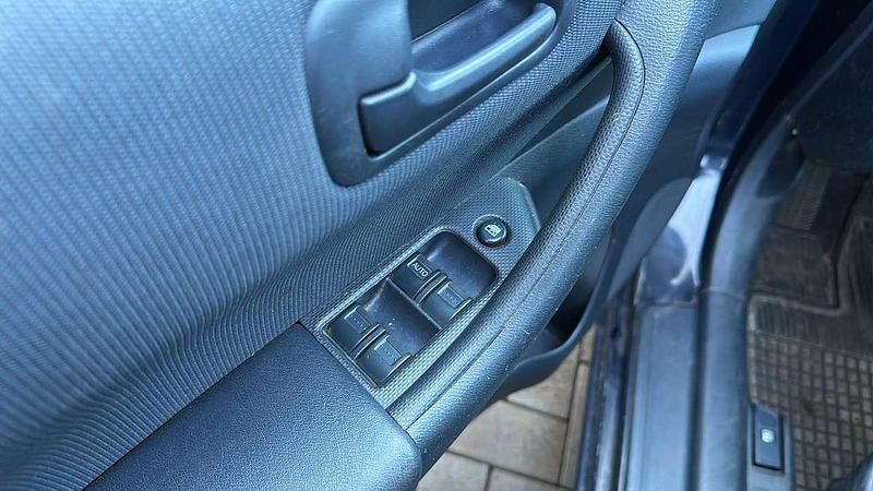 Gebraucht Honda Civic LS 90 PS (66 kW) 2002 Kleinwagen