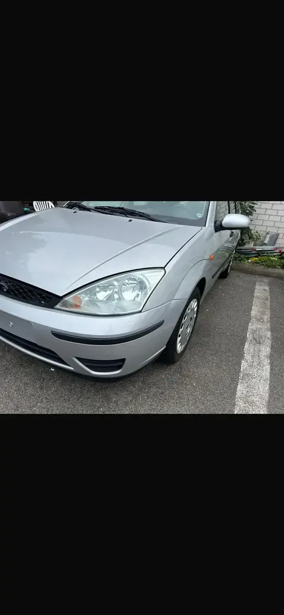 Gebraucht Ford Focus 74 PS (54 kW) 2004 Silber Kombi