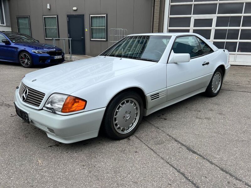 Weiß Gebraucht 1990 Mercedes SL300 Cabrio | 23.500 € - Bild 1/4