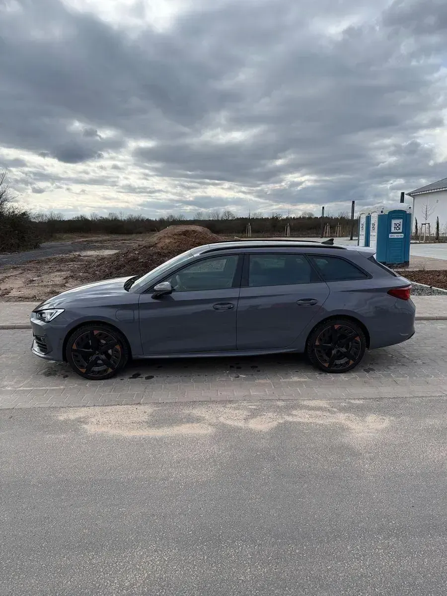 Gebraucht Cupra Leon 205 PS (150 kW) 2021 Grau Kombi